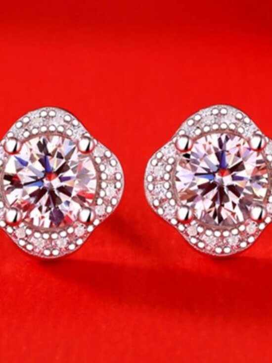 1-Carat tw Halo Style Stud Earrings GRA Lab Certified D/VVS1  Certified 1ct. t.w. Moissanite Diamond Clover Halo Stud Earrings NEW